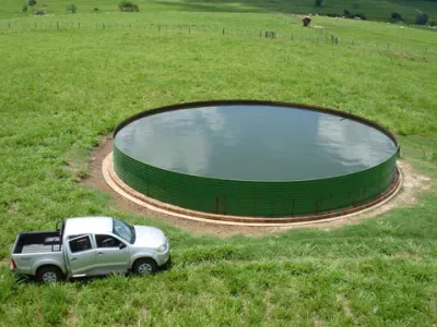 Infraestrutura — Reservatorio Agua Circular Irrigacao Fazenda