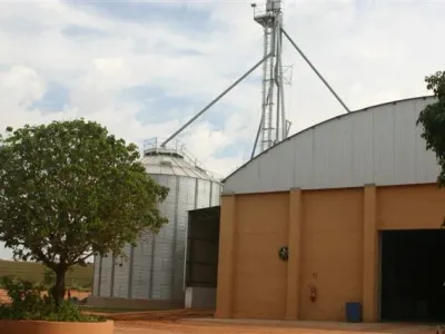 Infraestrutura — Silo Menor Armazenagem Galpao Apoio